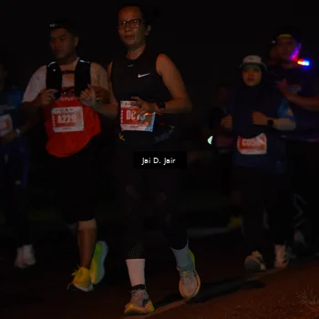 Runner Photo 4346583