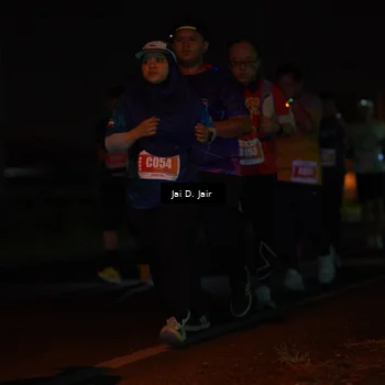 Runner Photo 4346588