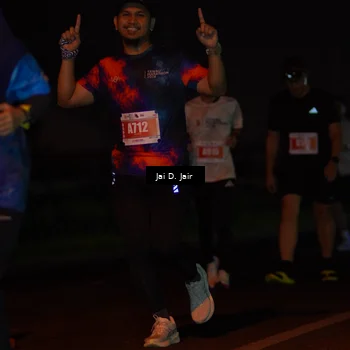 Runner Photo 4346722