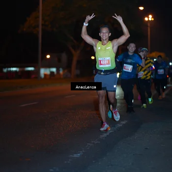 Runner Photo 4346897
