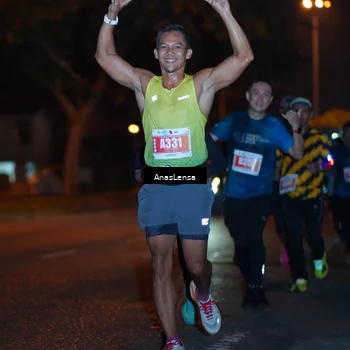 Runner Photo 4346900