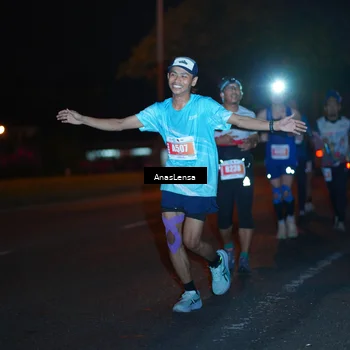 Runner Photo 4346917