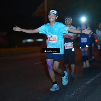 Runner Photo 4346918