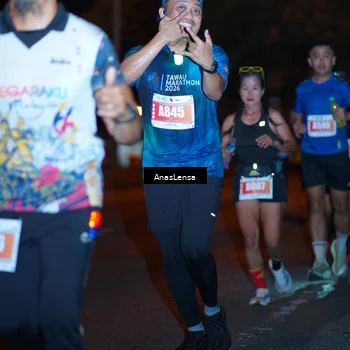 Runner Photo 4346937