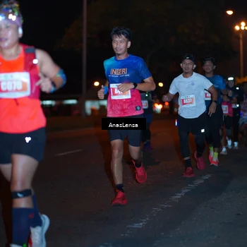 Runner Photo 4346967