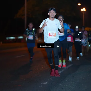 Runner Photo 4346984