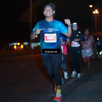 Runner Photo 4346992