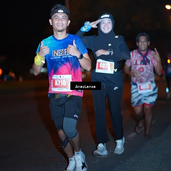 Runner Photo 4346997