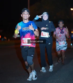 Runner Photo 4346998