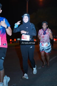 Runner Photo 4347001