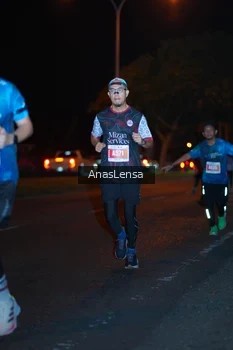 Runner Photo 4347014