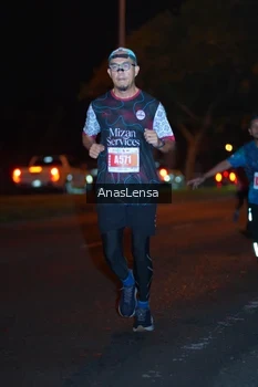 Runner Photo 4347015