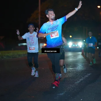 Runner Photo 4347042
