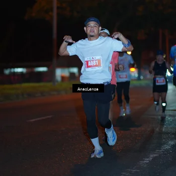Runner Photo 4347046