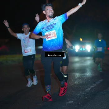Runner Photo 4347066