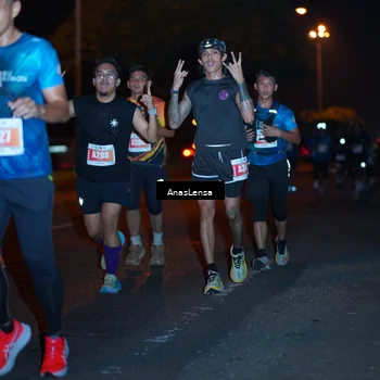 Runner Photo 4347068