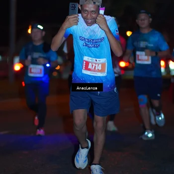 Runner Photo 4347093