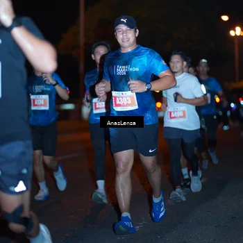 Runner Photo 4347105