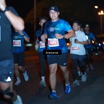 Runner Photo 4347106