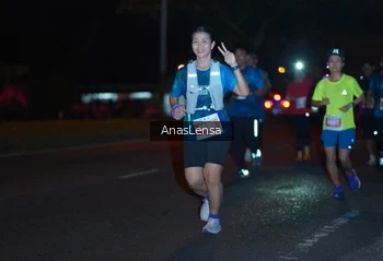 Runner Photo 4347115