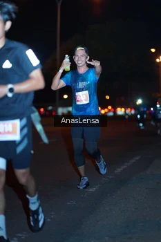 Runner Photo 4347125