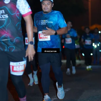 Runner Photo 4347149