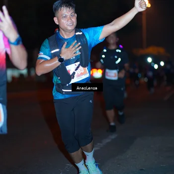 Runner Photo 4347168