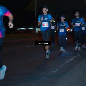Runner Photo 4347181