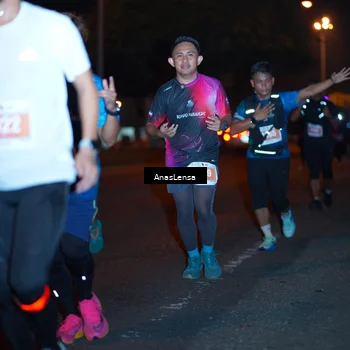 Runner Photo 4347187