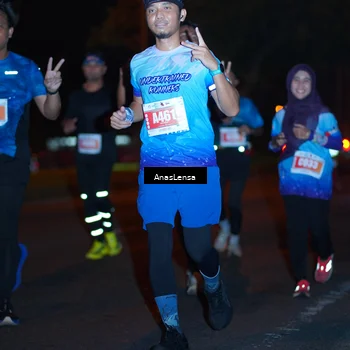Runner Photo 4347200