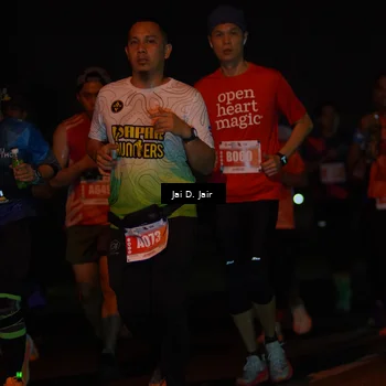 Runner Photo 4347207