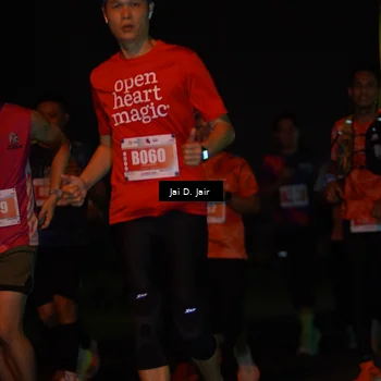 Runner Photo 4347213