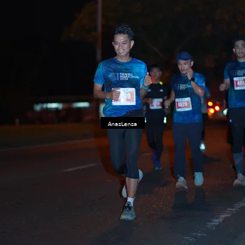 Runner Photo 4347227