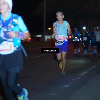 Runner Photo 4347265