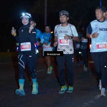 Runner Photo 4347271