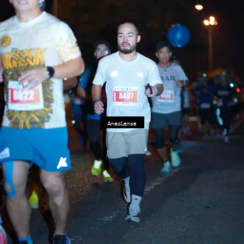 Runner Photo 4347273