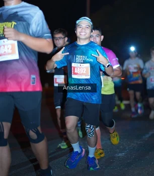 Runner Photo 4347313
