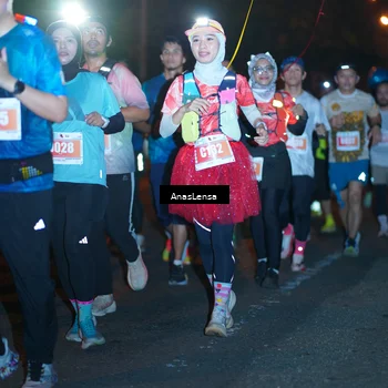 Runner Photo 4347316