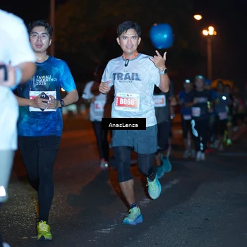 Runner Photo 4347326