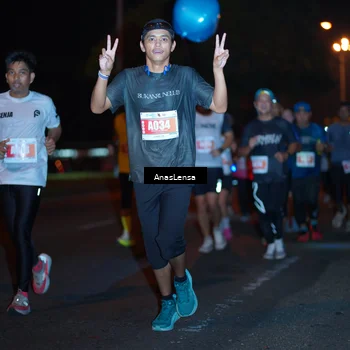 Runner Photo 4347334
