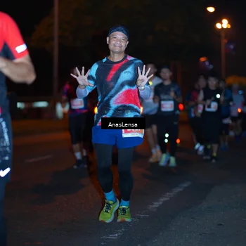 Runner Photo 4347399