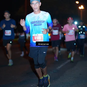 Runner Photo 4347449