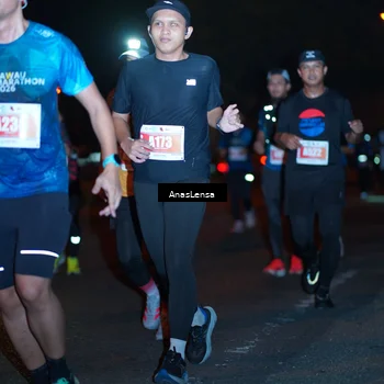 Runner Photo 4347544