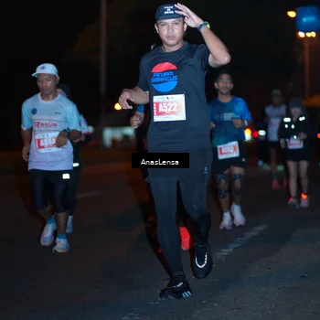 Runner Photo 4347546