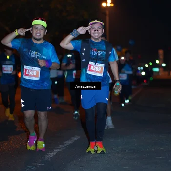 Runner Photo 4347574