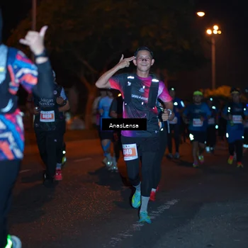 Runner Photo 4347631
