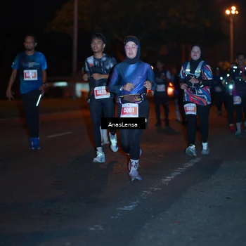 Runner Photo 4347644