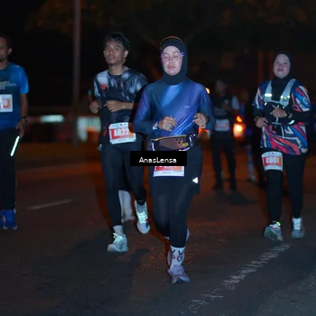 Runner Photo 4347661