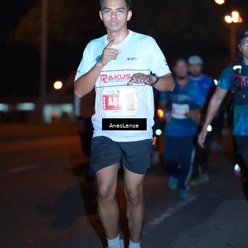 Runner Photo 4347694