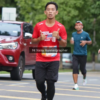 Runner Photo 43477